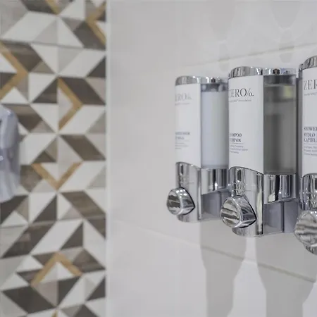 Otel Hampton By Hilton Oliwa 3*