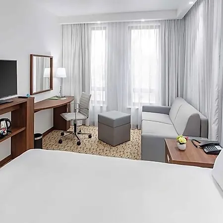 Hampton By Hilton Oliwa 3* 格但斯克