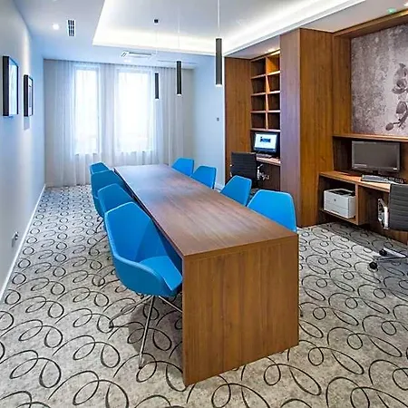 Hotel Hampton By Hilton Oliwa