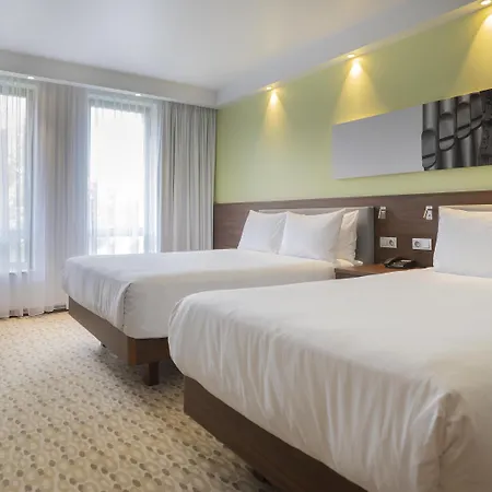 Hampton By Hilton Oliwa Otel 3*