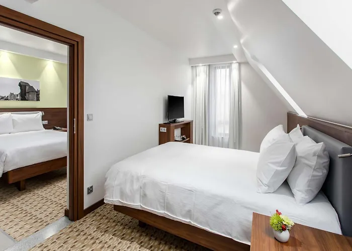 Hampton By Hilton Oliwa Hotel 3*