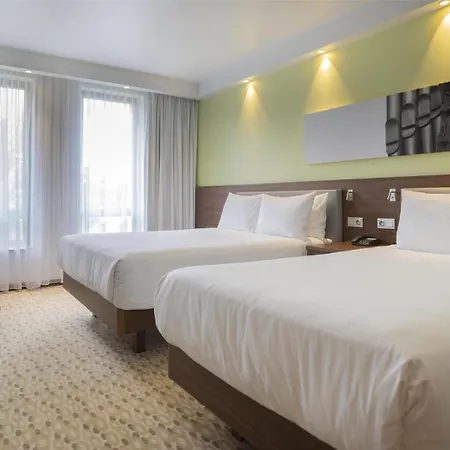 Hampton By Hilton Oliwa Hotel 3*